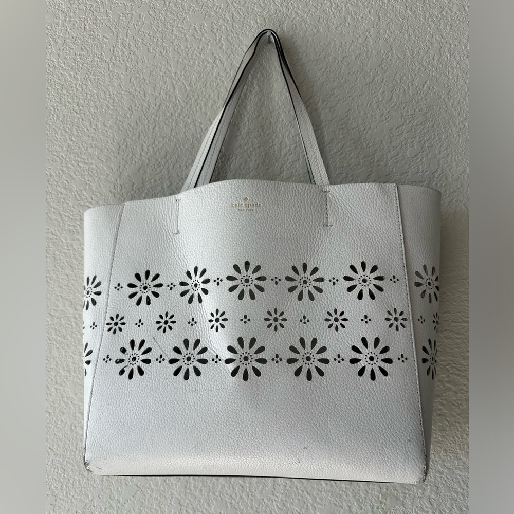 Kate Spade white Floral Cutout Tote